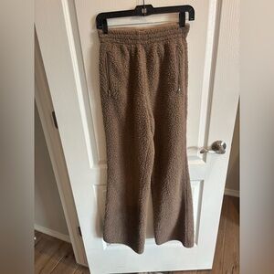 SKIMS Sherpa Lounge Elastic Drawstring Waist Straight Pants- Size Small